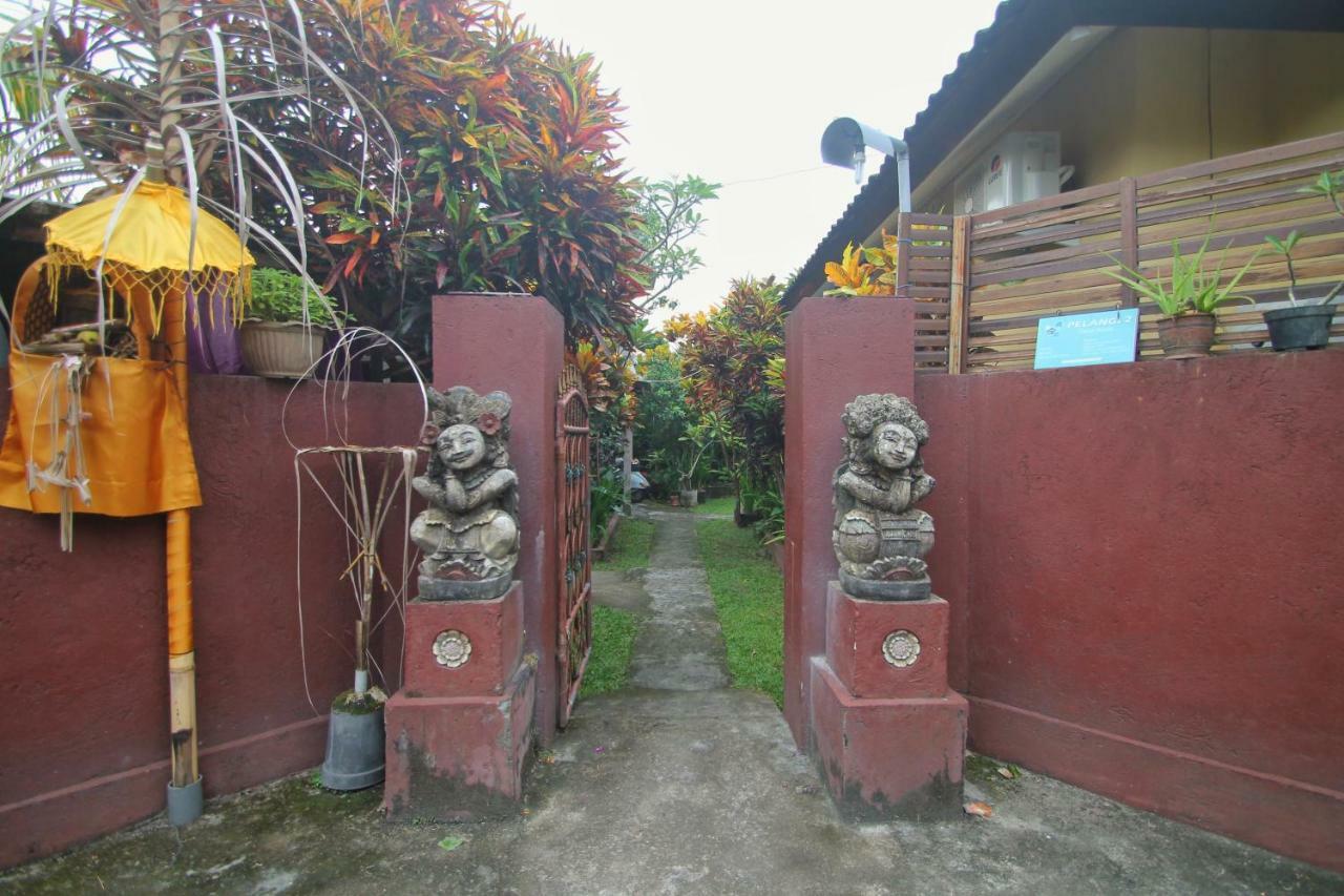 Monka House Hotel Ubud  Exterior photo