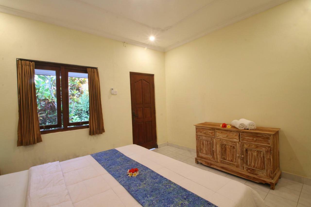 Monka House Hotel Ubud  Exterior photo